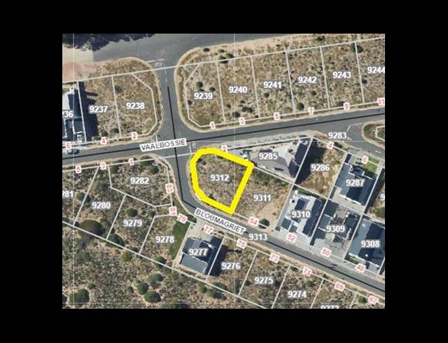 LAND FOR SALE IN BRITANNIA BAY